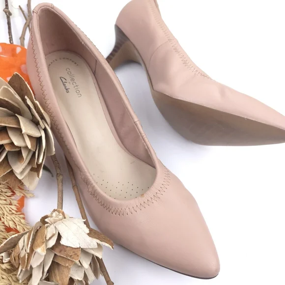 Clarks Blush Pink Women's Heels - Picture 9 of 9